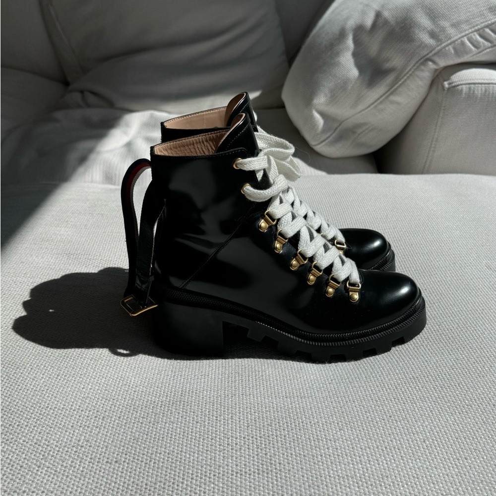 Gucci - Black Lace Up Boots